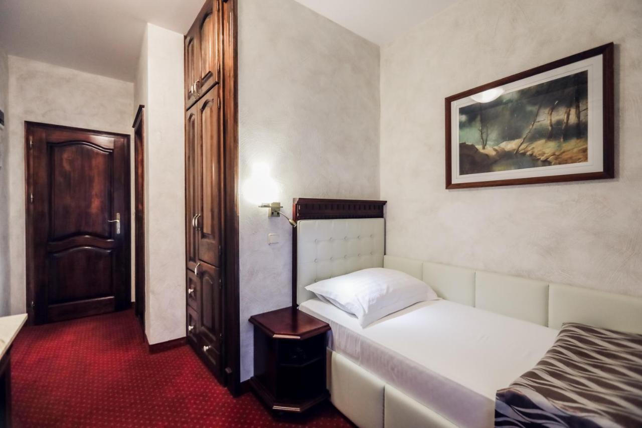 Hotel Dunav Ilok Eksteriør bilde